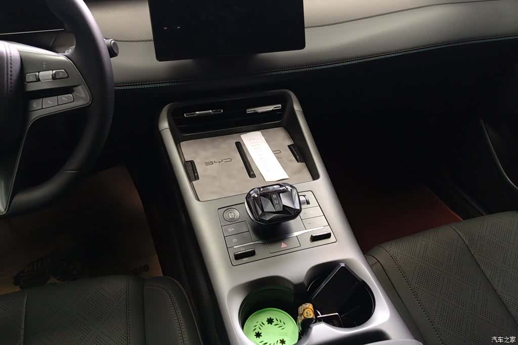 BYD Qin, 2025 16