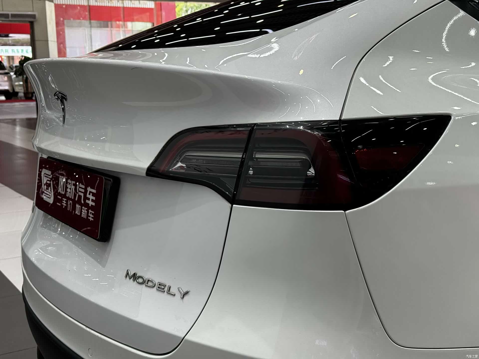 Tesla Model Y, 2023 21