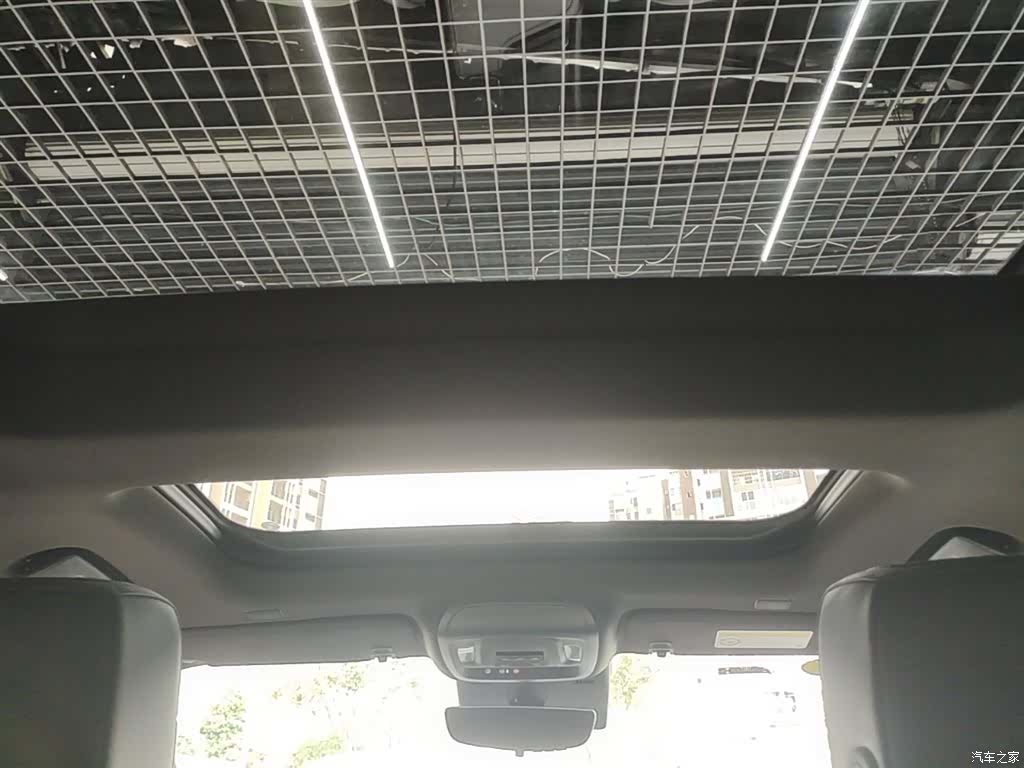 Cadillac CT5, 2025 18