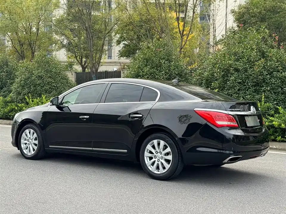 Buick Lacrosse