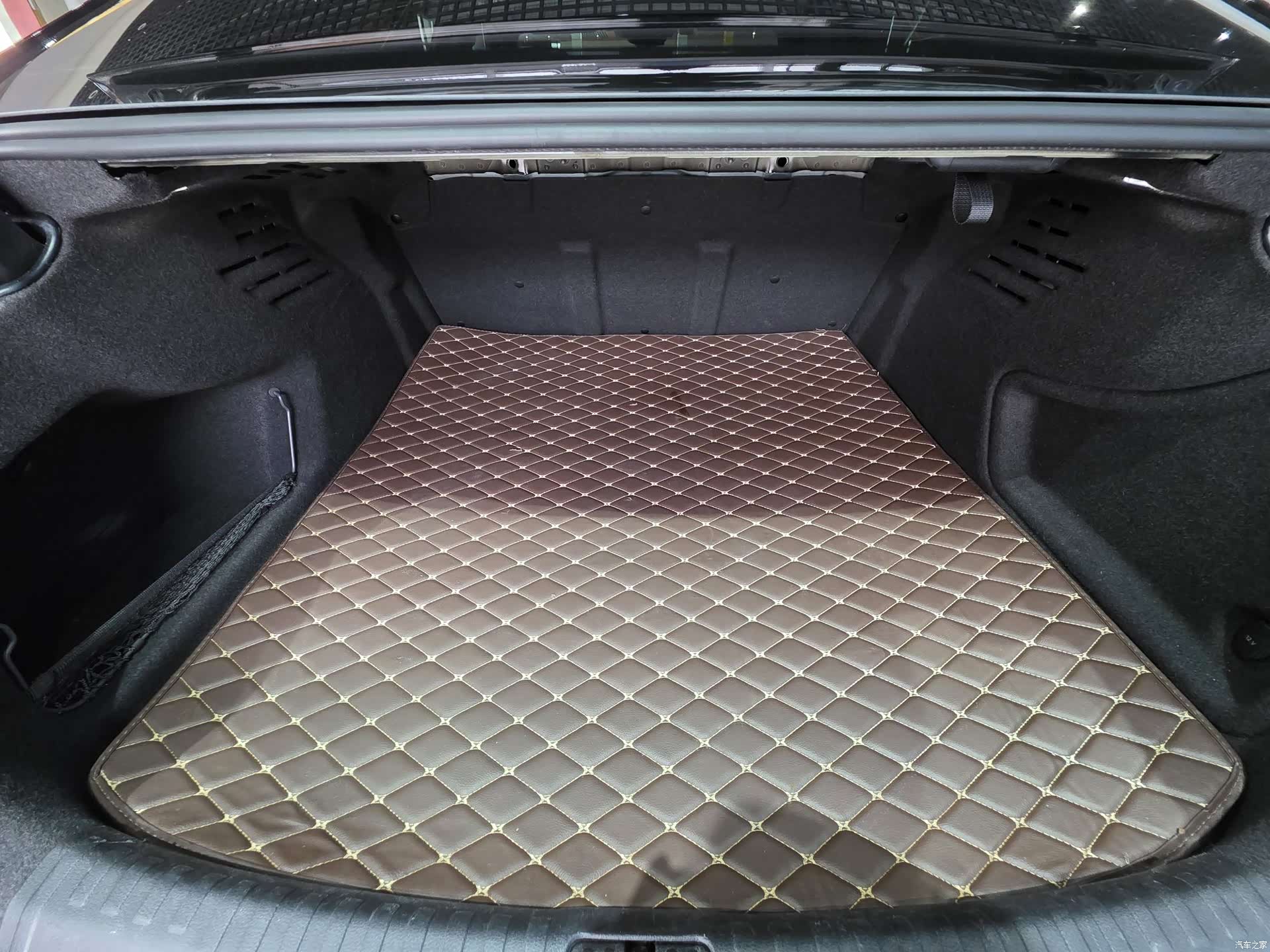 Audi A6L, 2020 15