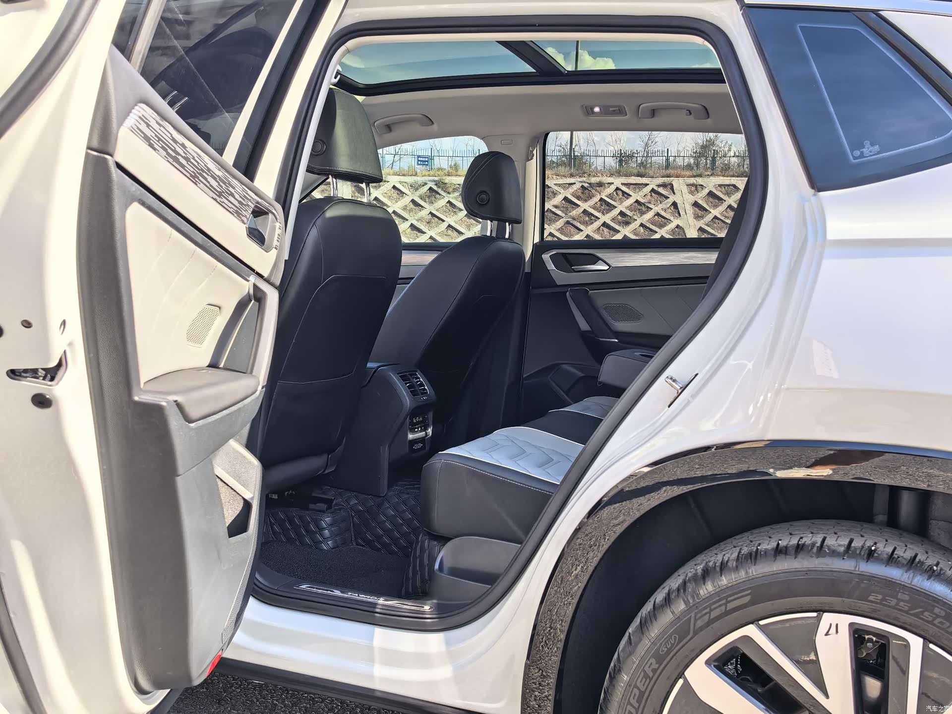 Volkswagen Tayron, 2024 12