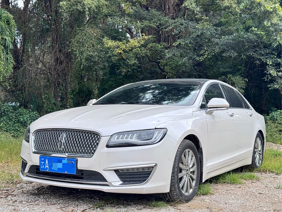 Lincoln Lincoln MKZ 2019, фото 1