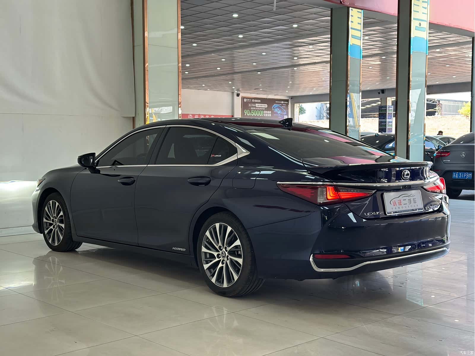 Lexus ES, 2021 16