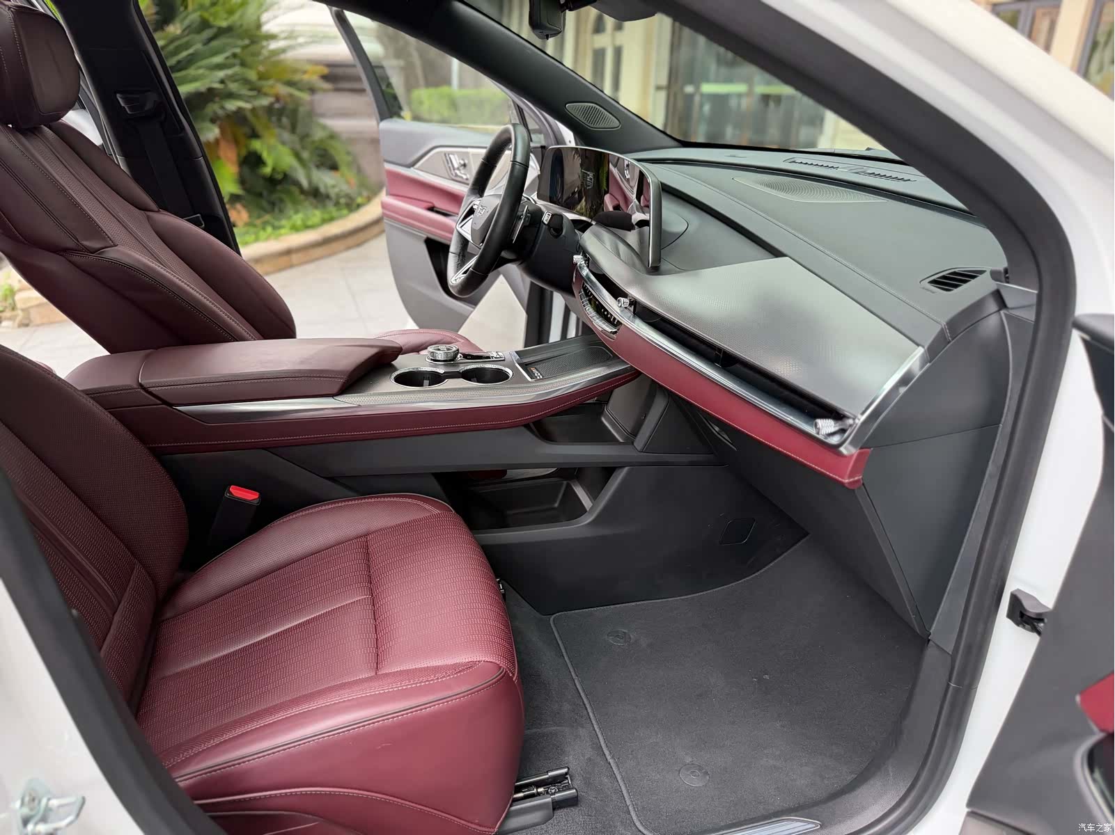 Cadillac XT5, 2024 9