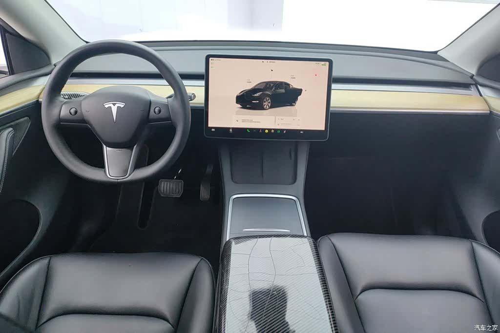 Tesla Model Y, 2023 12