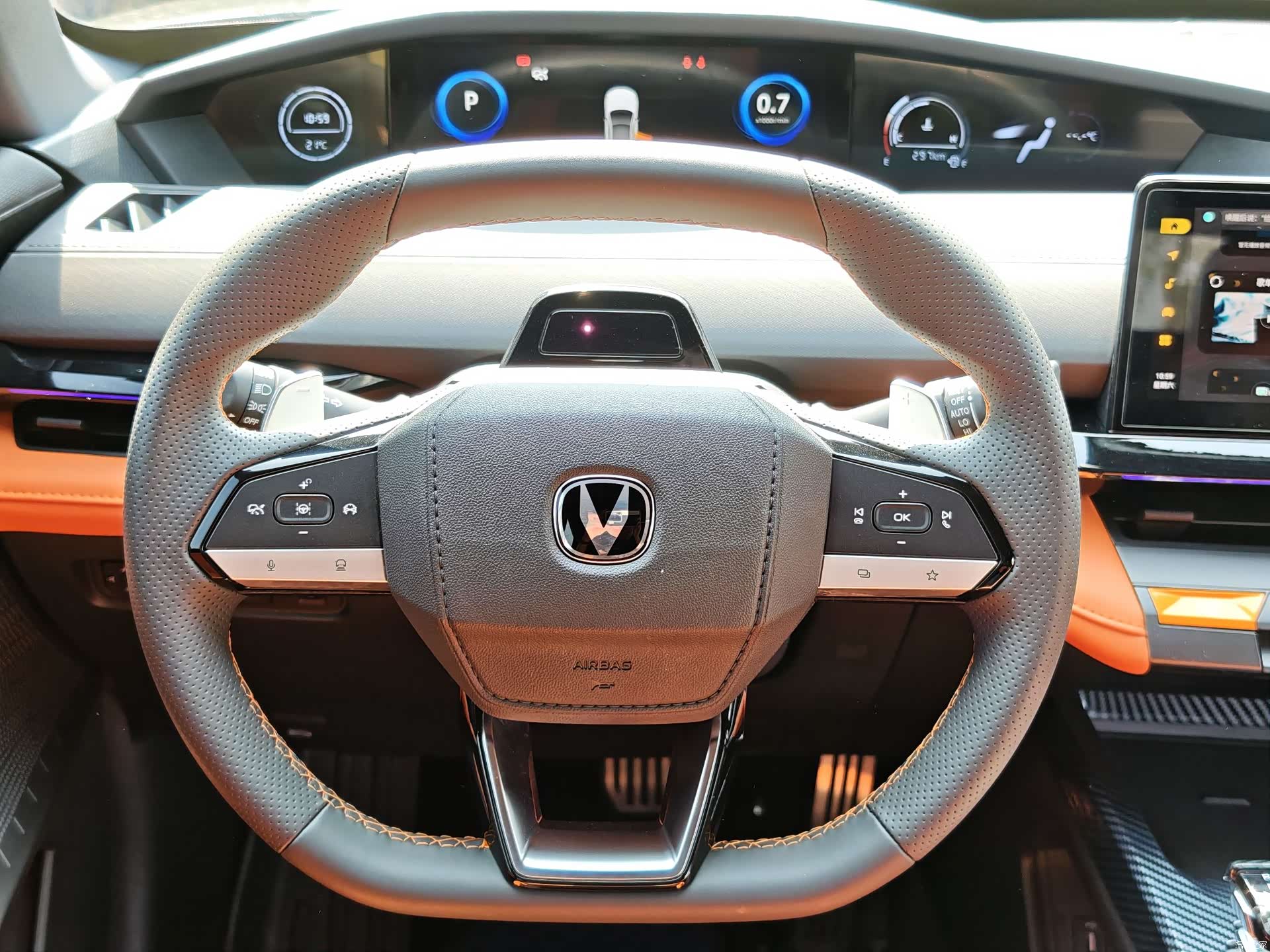Changan UNI-V, 2024 8