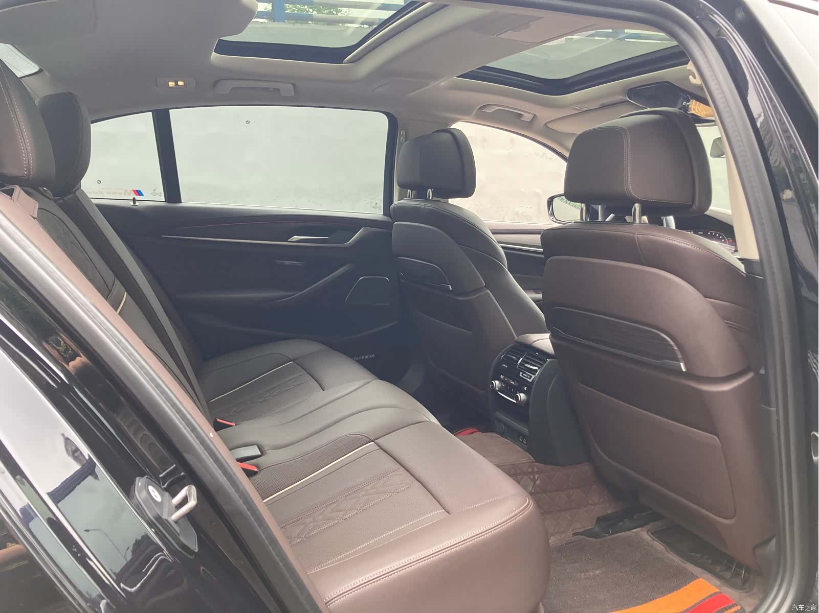 BMW 5 Series, 2021 13