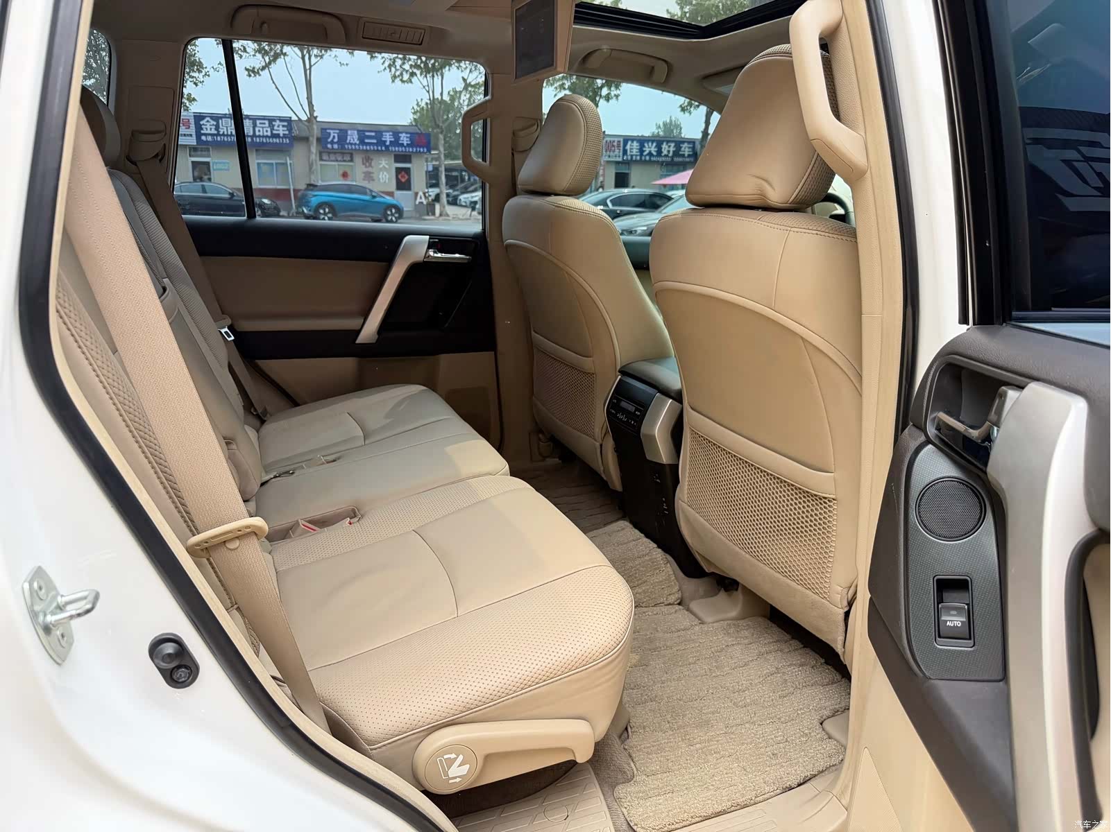 Toyota Prado, 2012 27