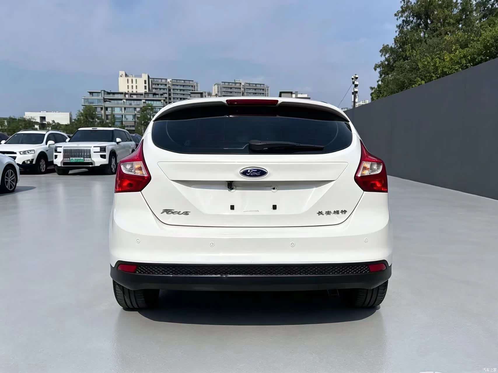 Ford Focus, 2012 все фото