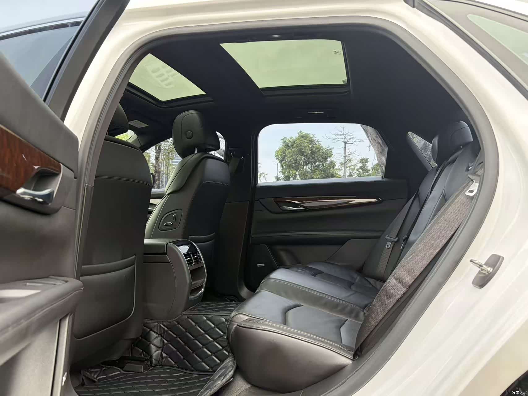 Cadillac CT6, 2018 12