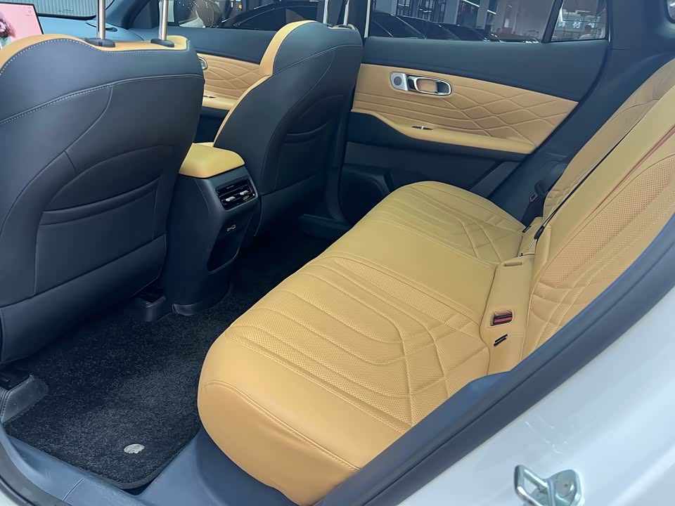 Geely Galaxy Galaxy Starship 7