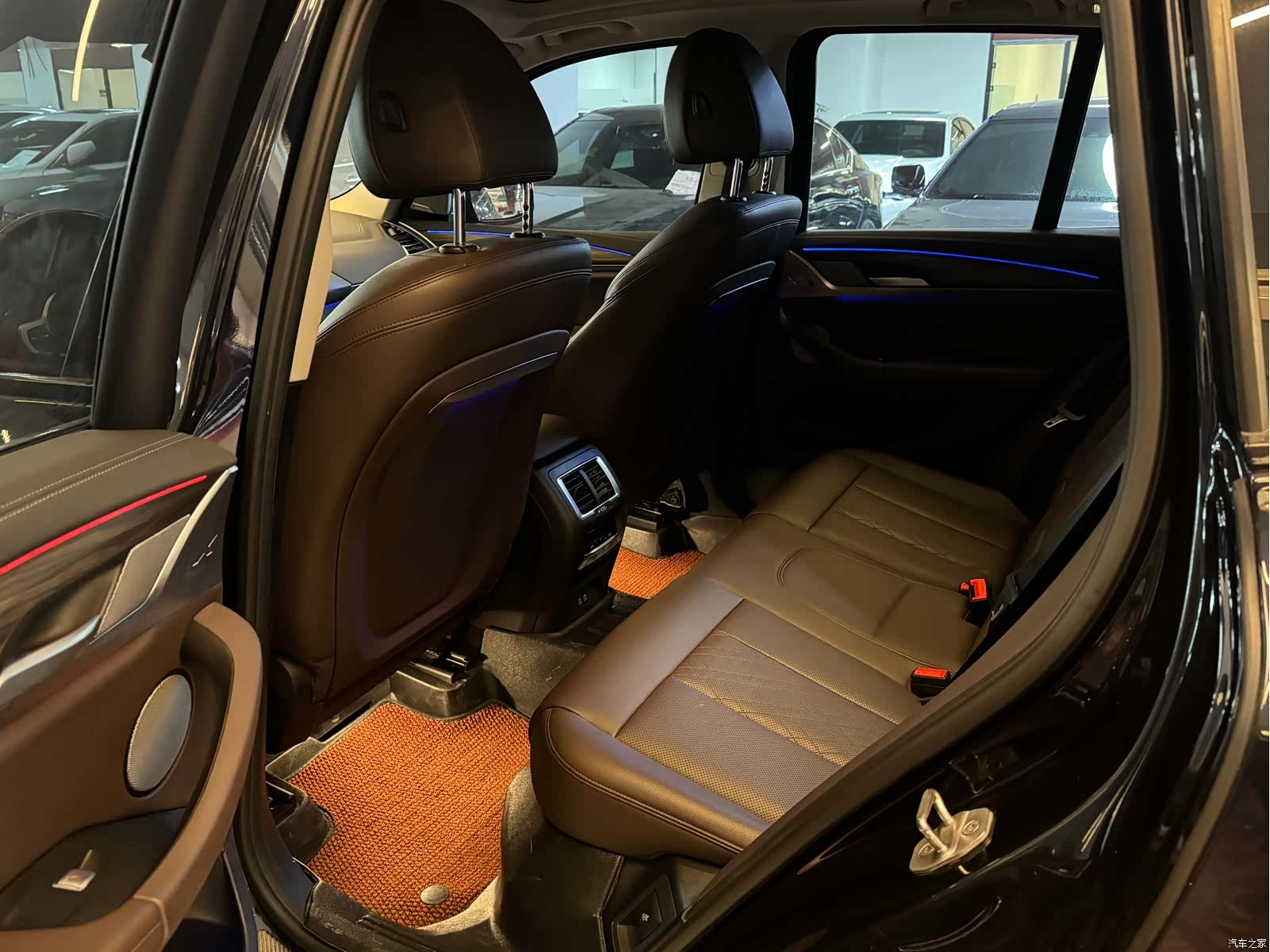 BMW X3, 2021 9