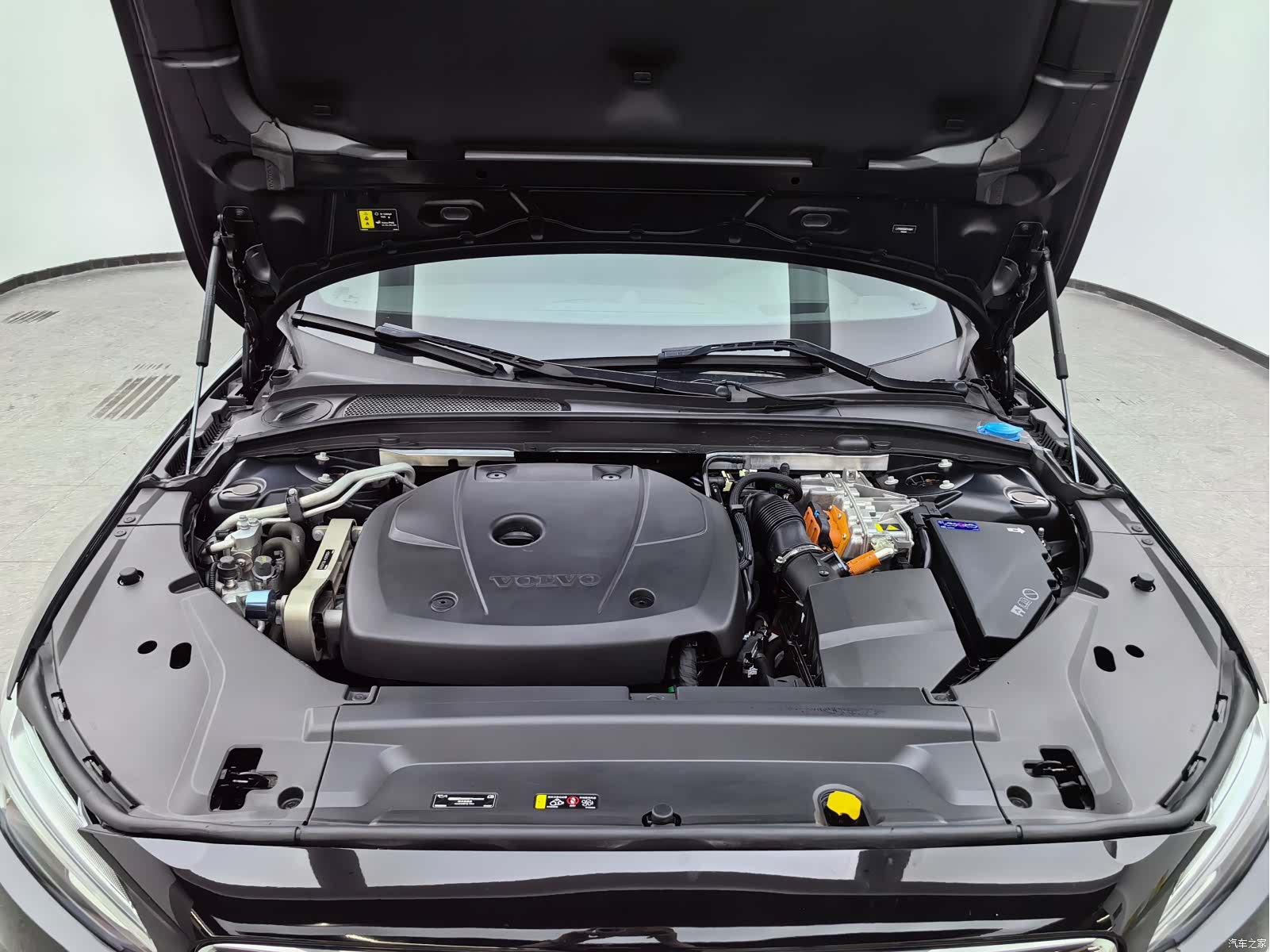 Volvo S90, 2024 9