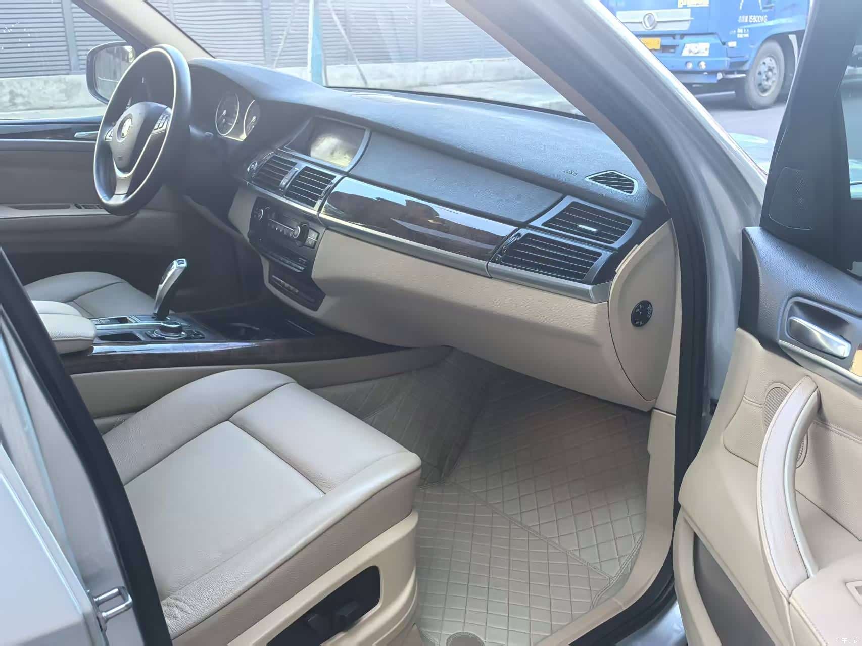 BMW X5, 2011 16