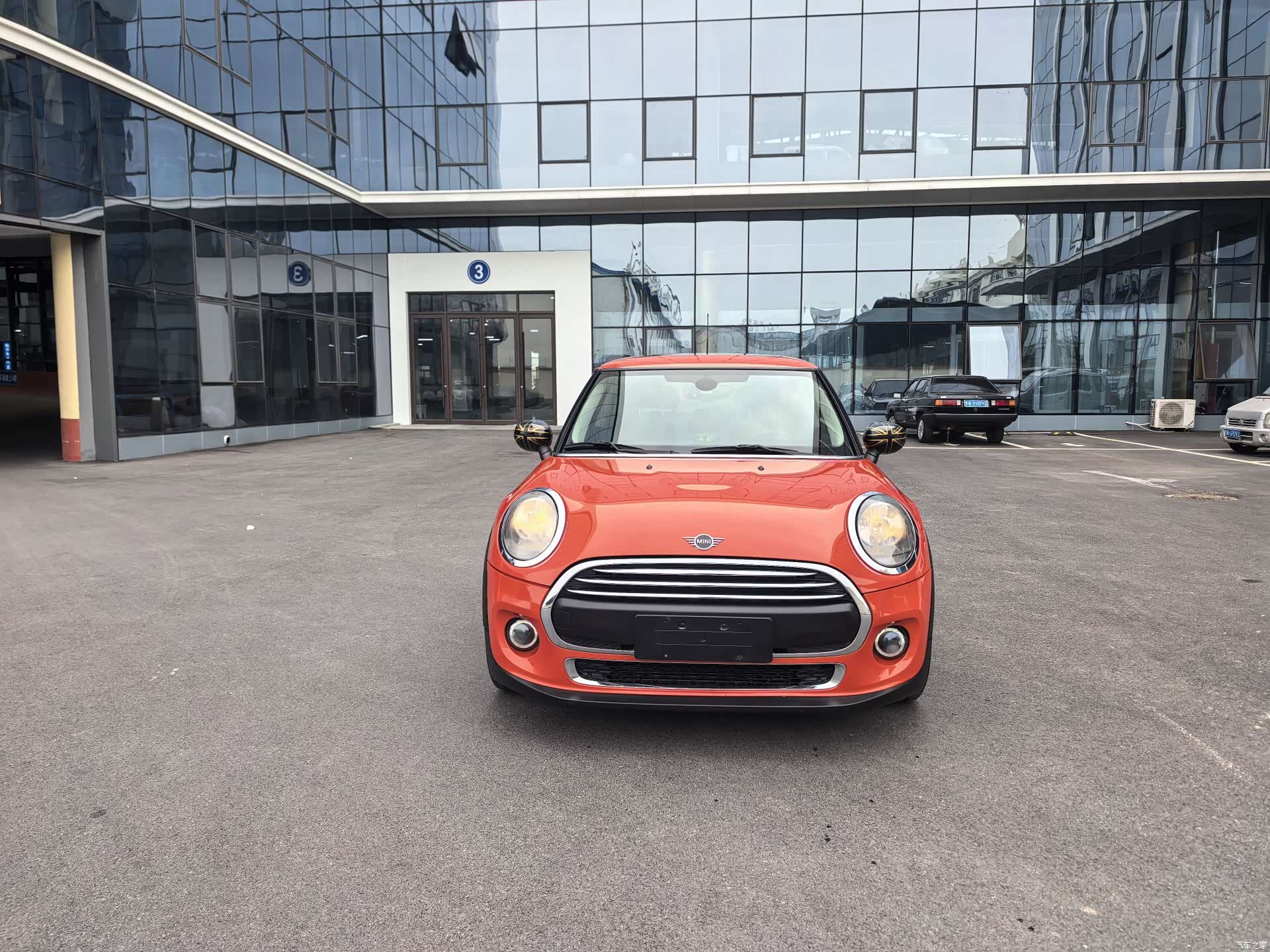 Mini ONE, 2020 2