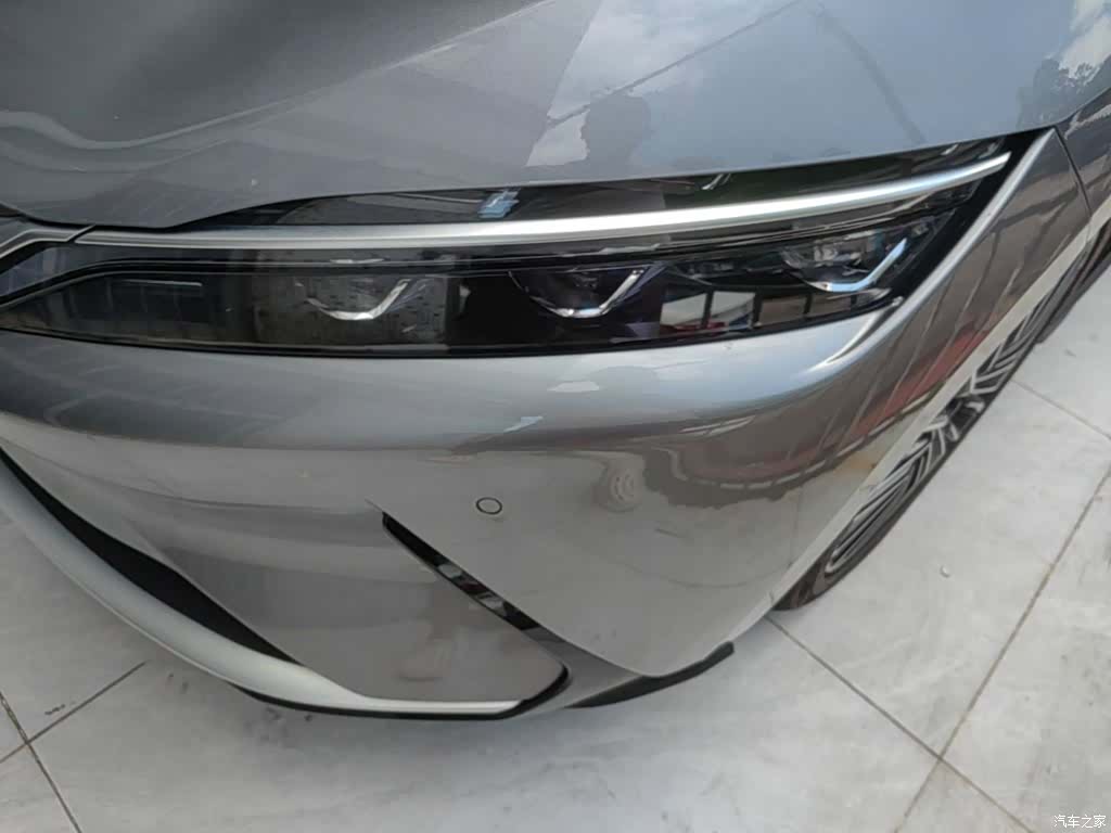 BYD Han, 2022 24