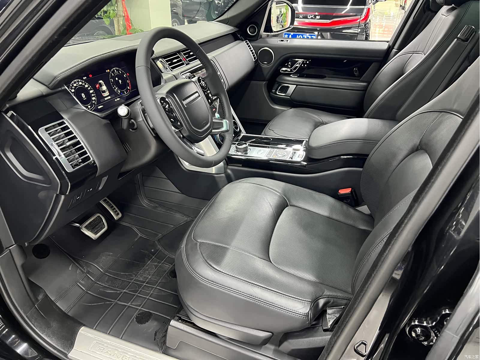 Land Rover Range Rover, 2018 18