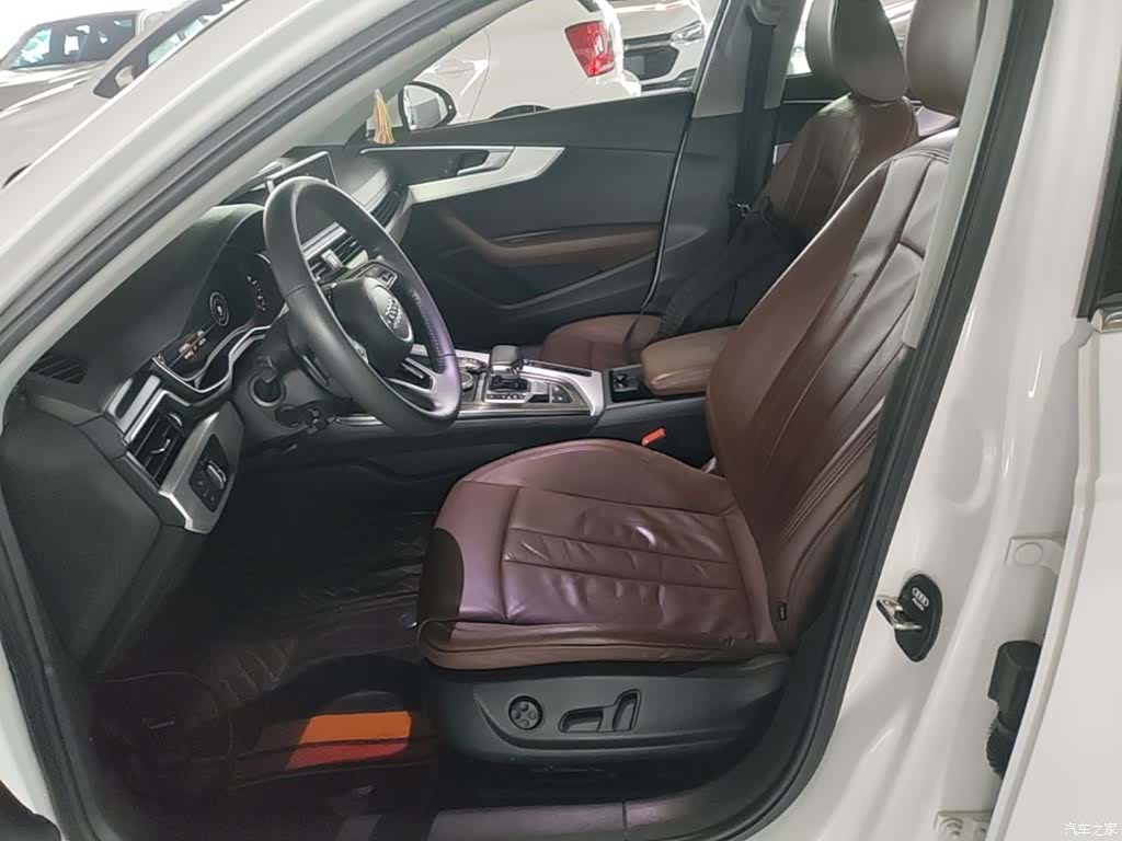 Audi A4L, 2018 15