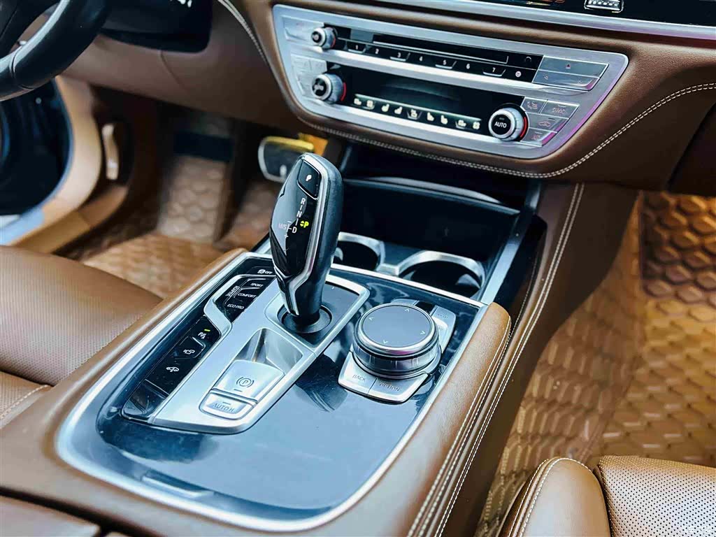 BMW 7 Series, 2019 12