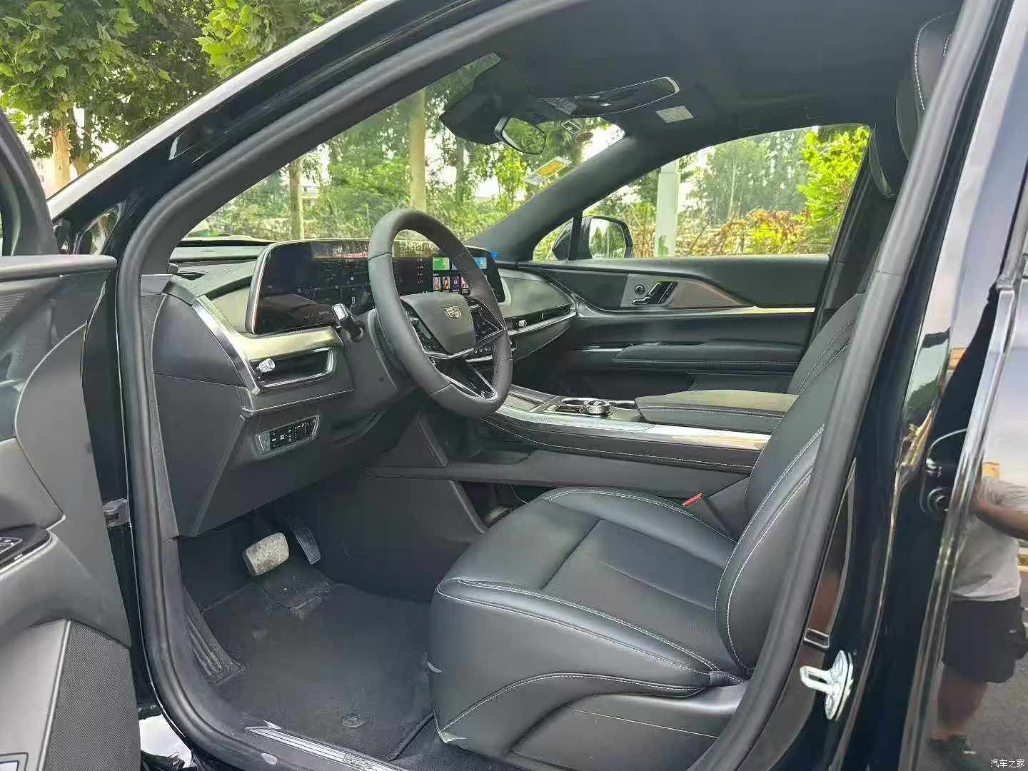 Cadillac XT5, 2026 4