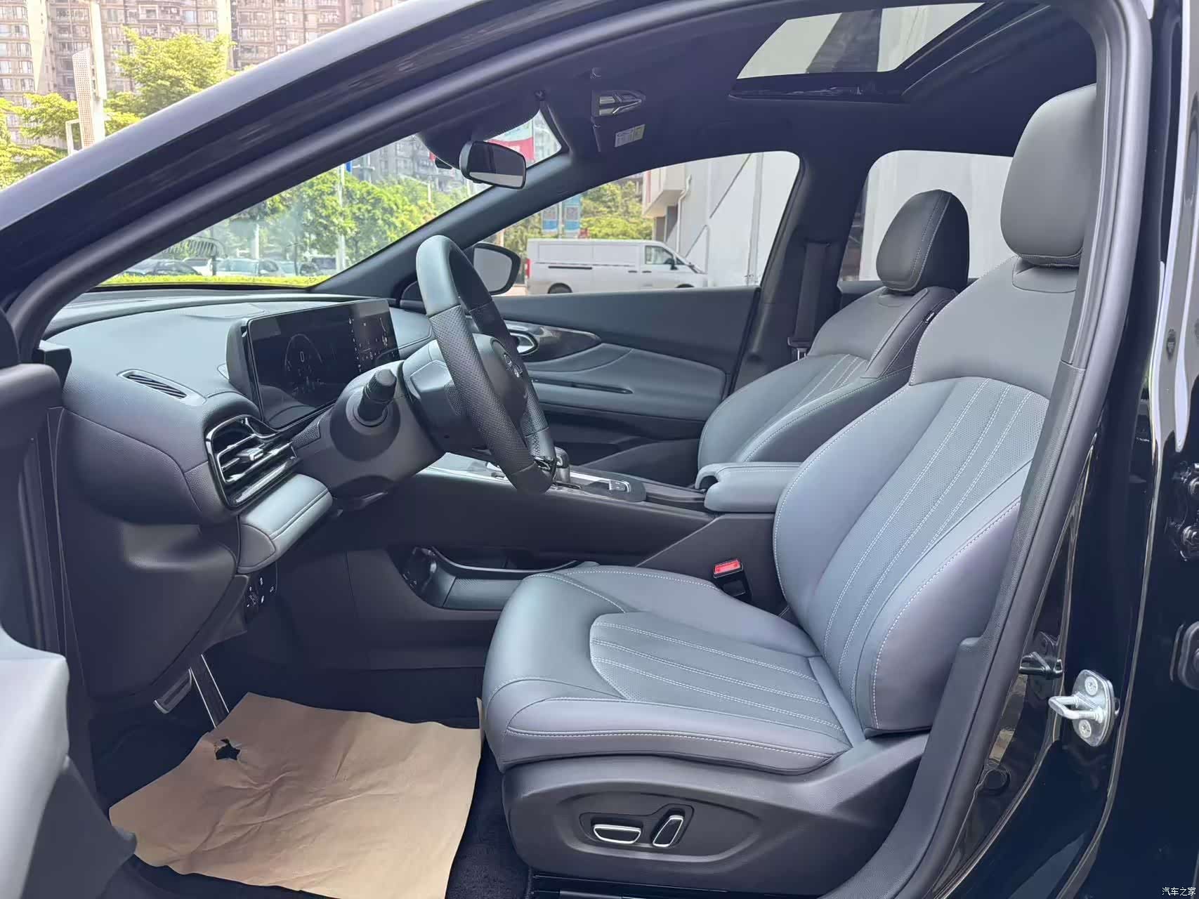 Trumpchi Empow, 2025 14