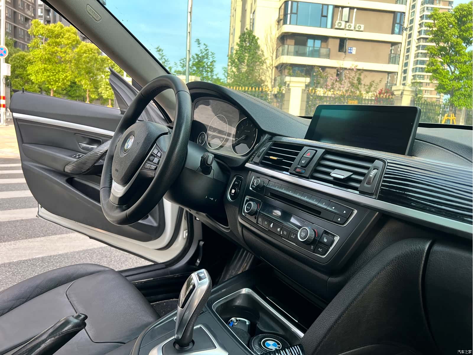 BMW 3 Series, 2014 12