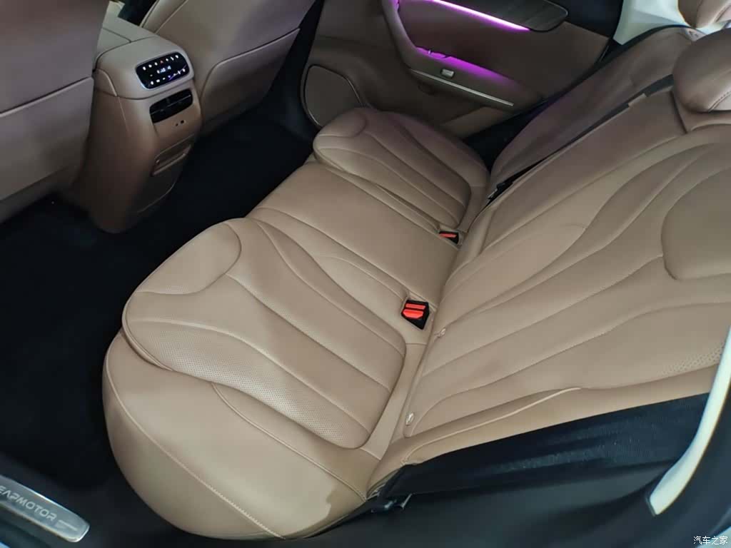 Leapmotor C11, 2025 17