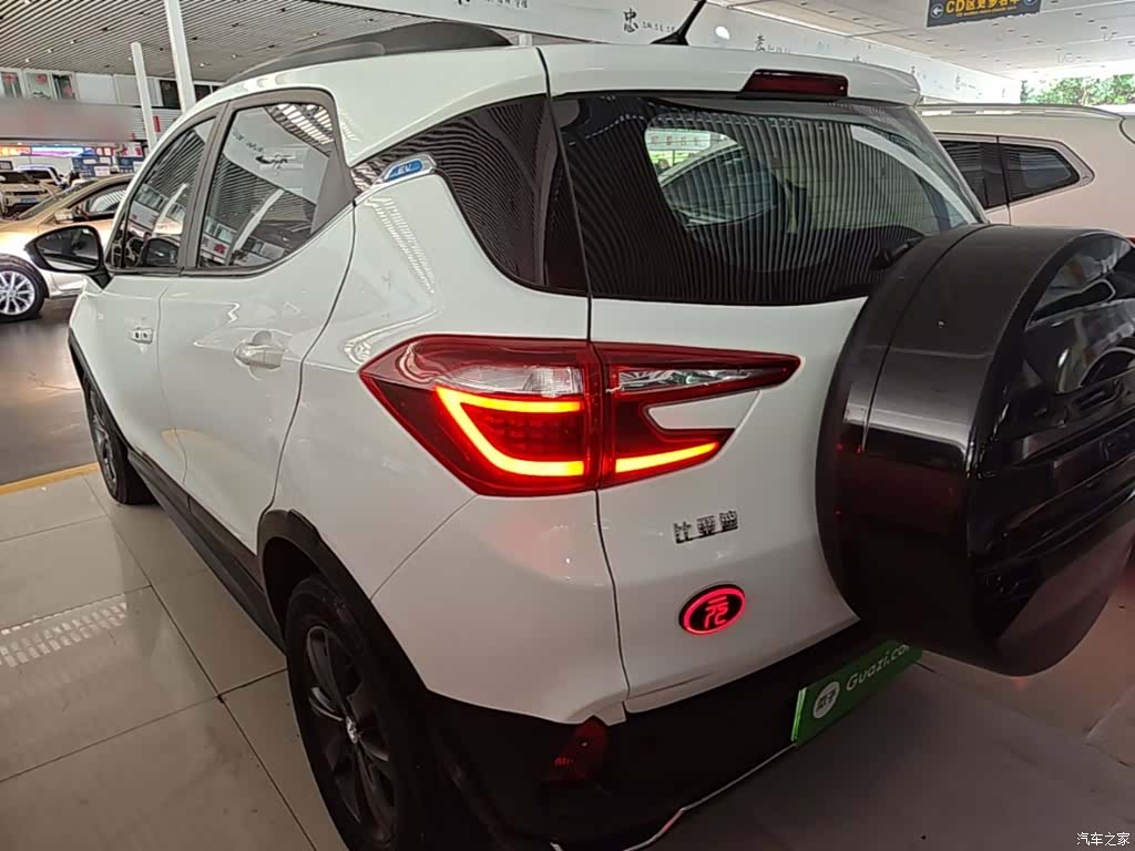 BYD Yuan, 2019 все фото