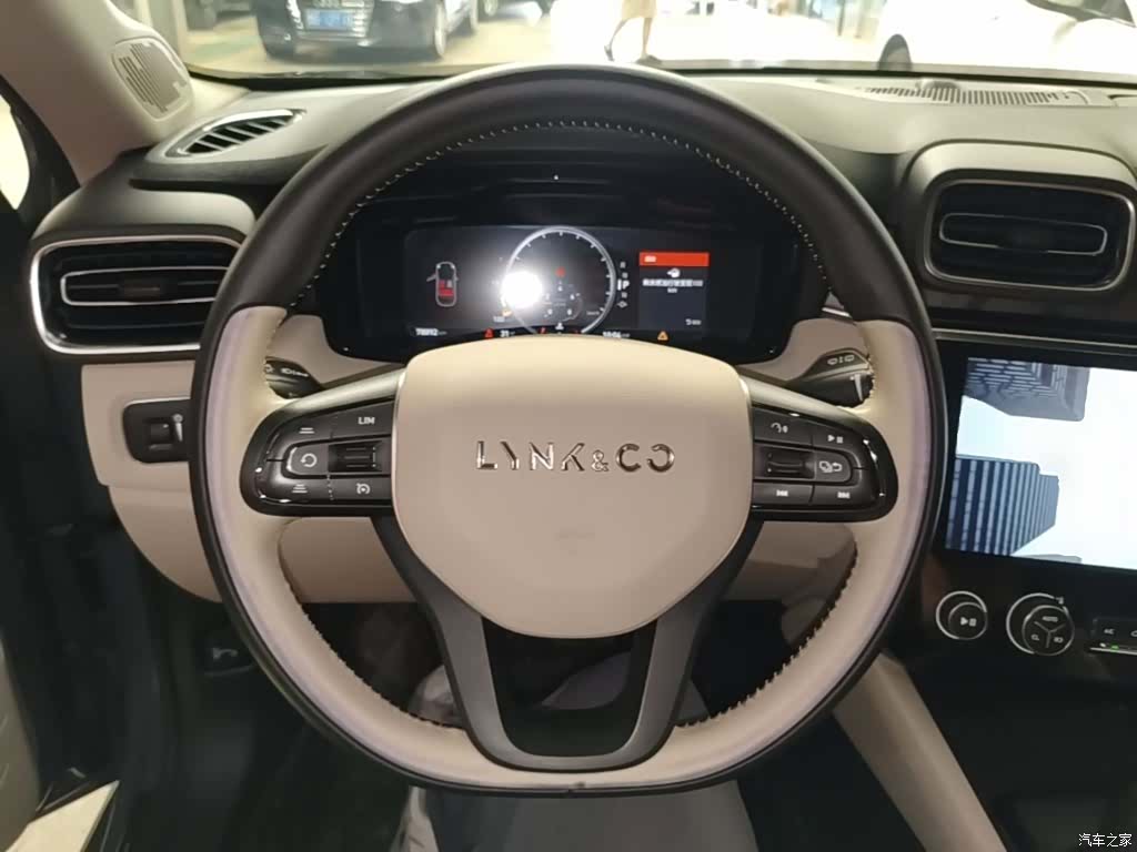 Lynk & Co 01, 2019 11