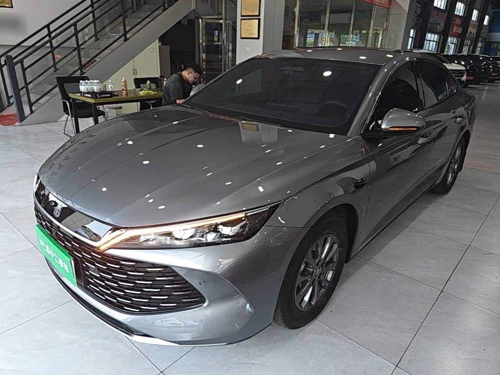 BYD Qin L