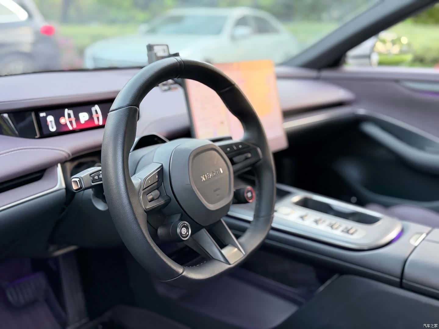 Xiaomi SU7, 2024 11
