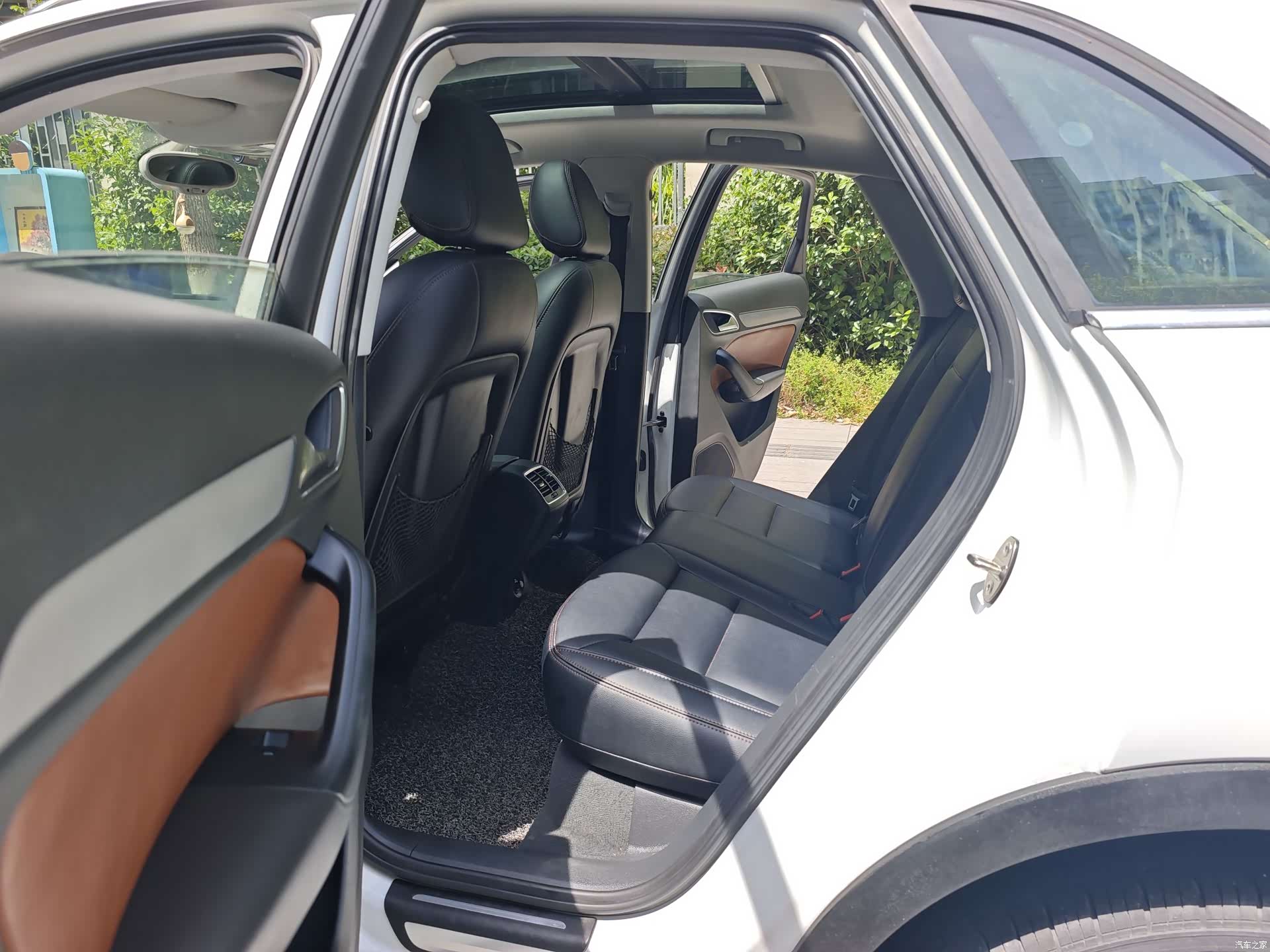Audi Q3, 2013 13