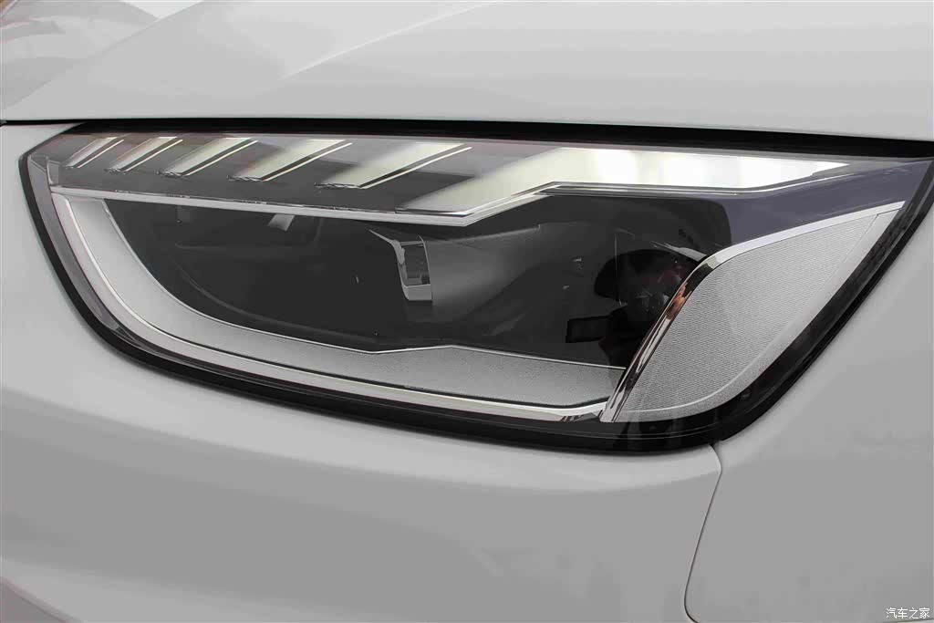 Audi A4L, 2021 14