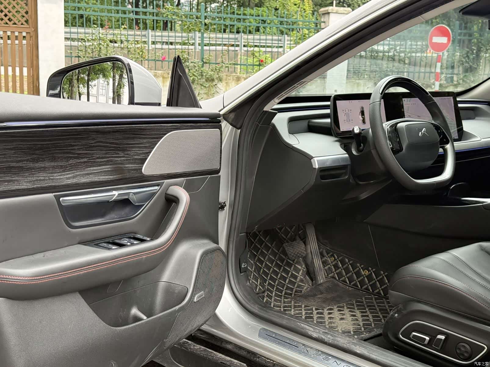 Xpeng P7, 2024 9