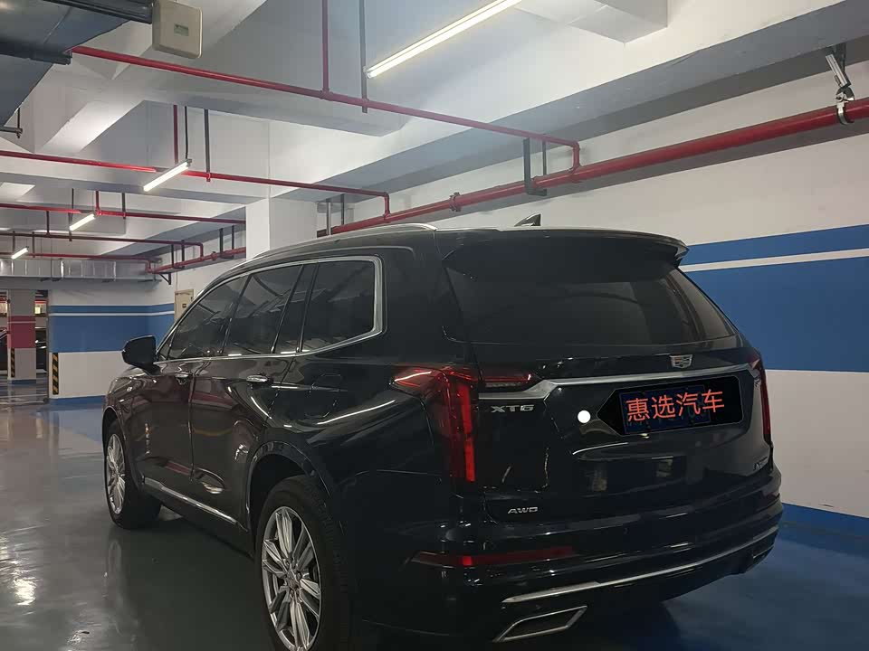 Cadillac XT6
