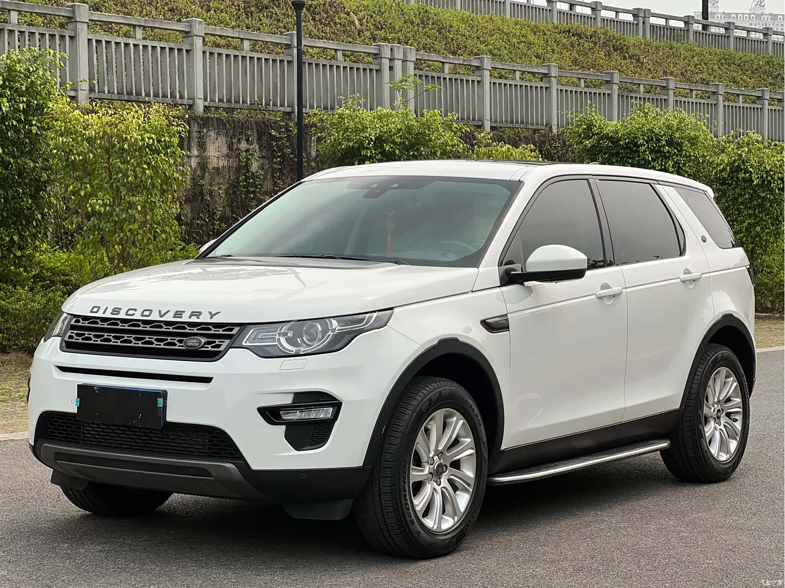 Land Rover Discovery, 2017 1