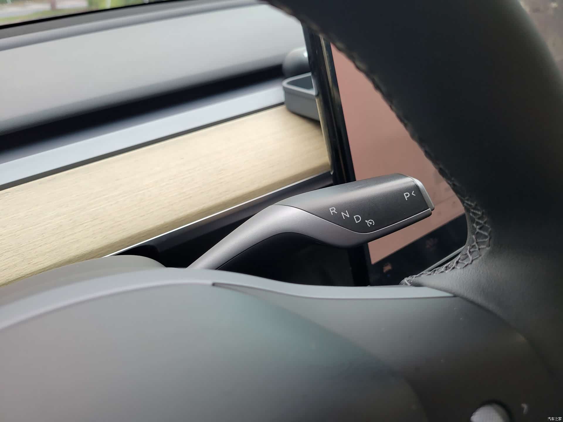 Tesla Model Y, 2023 24