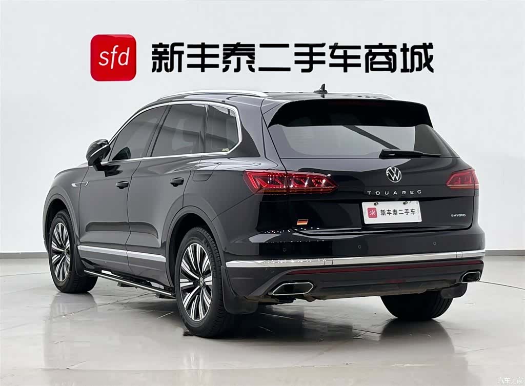 Volkswagen Touareg, 2021 все фото