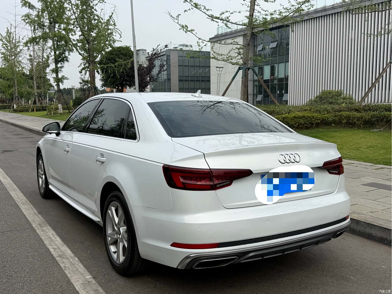 Audi A4L, 2018 10