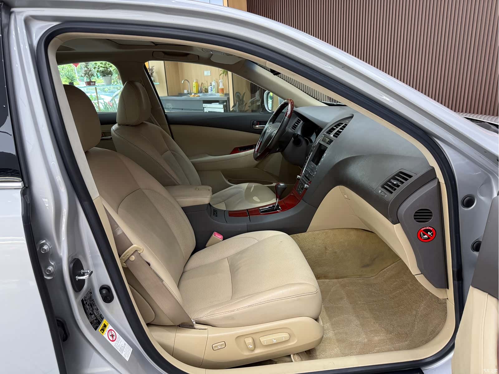 Lexus ES, 2009 26