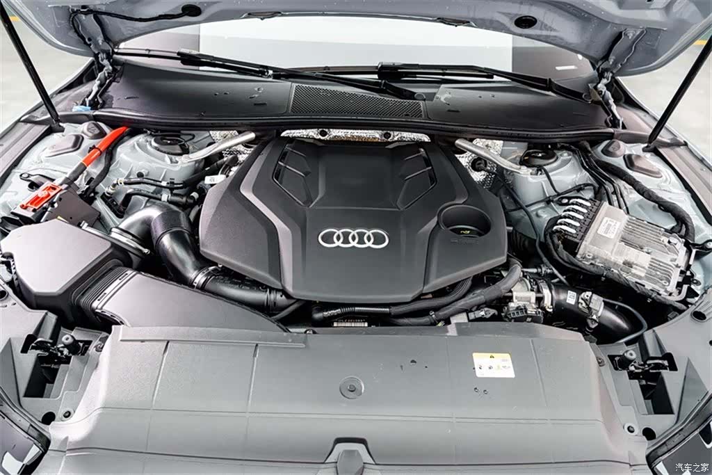 Audi A7L, 2026 24