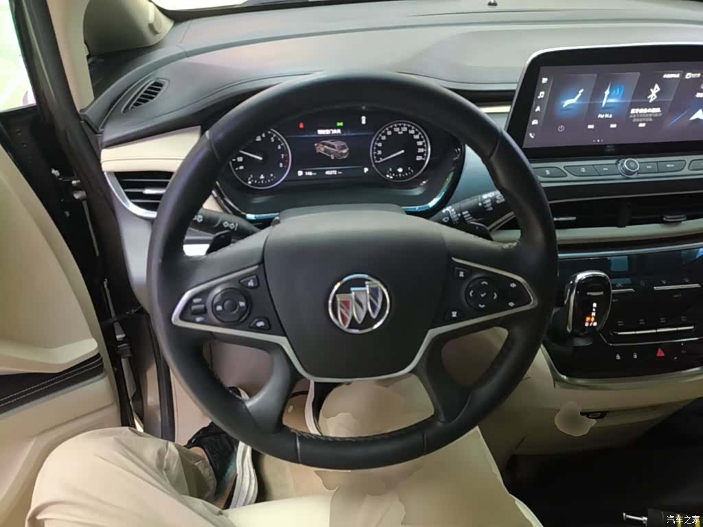 Buick GL8, 2023 11