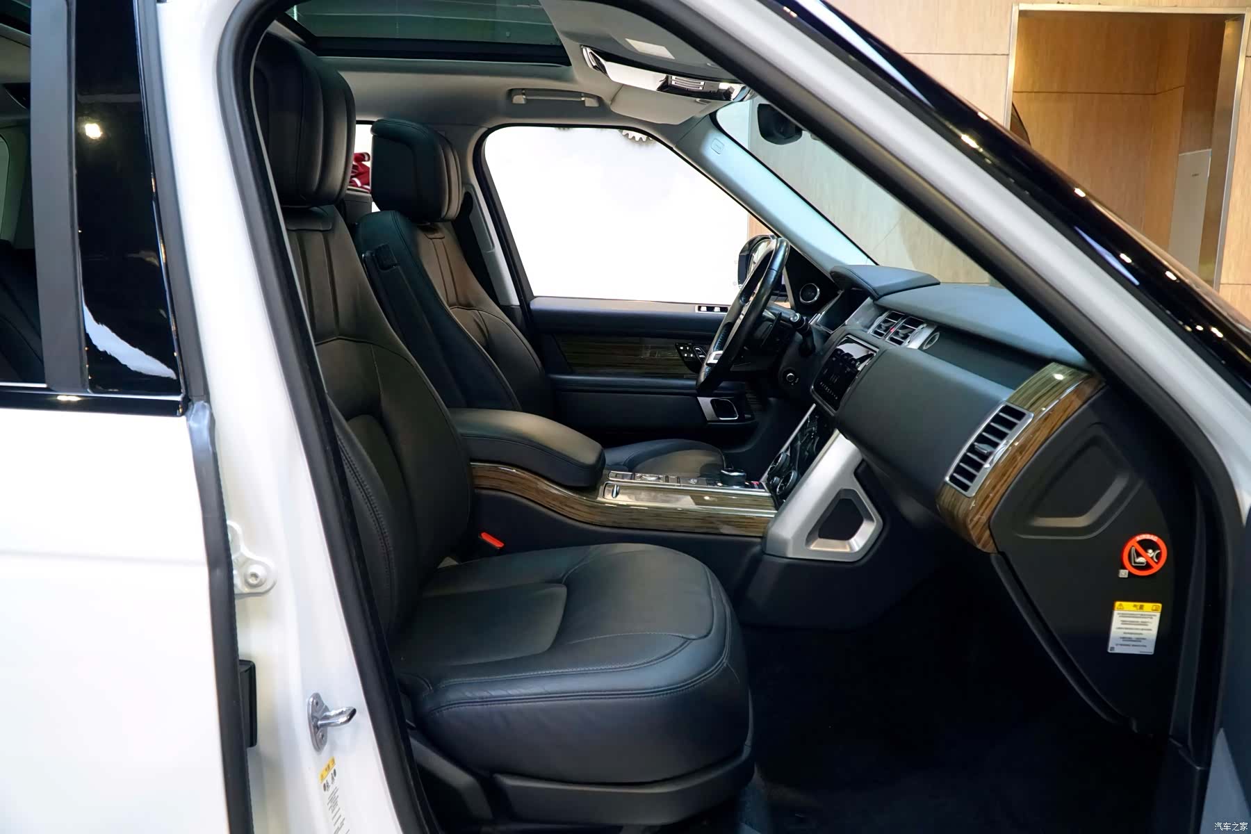 Land Rover Range Rover, 2019 10