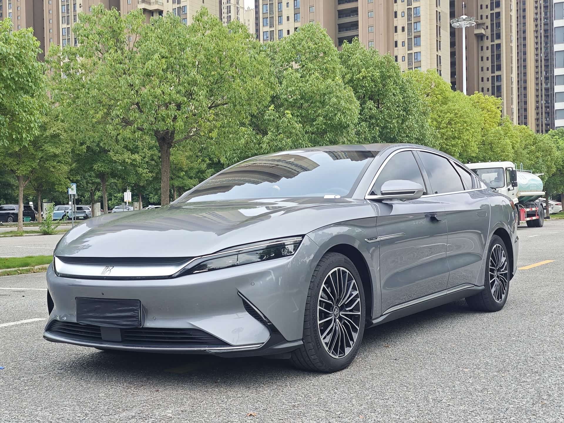 BYD Han, 2022 1