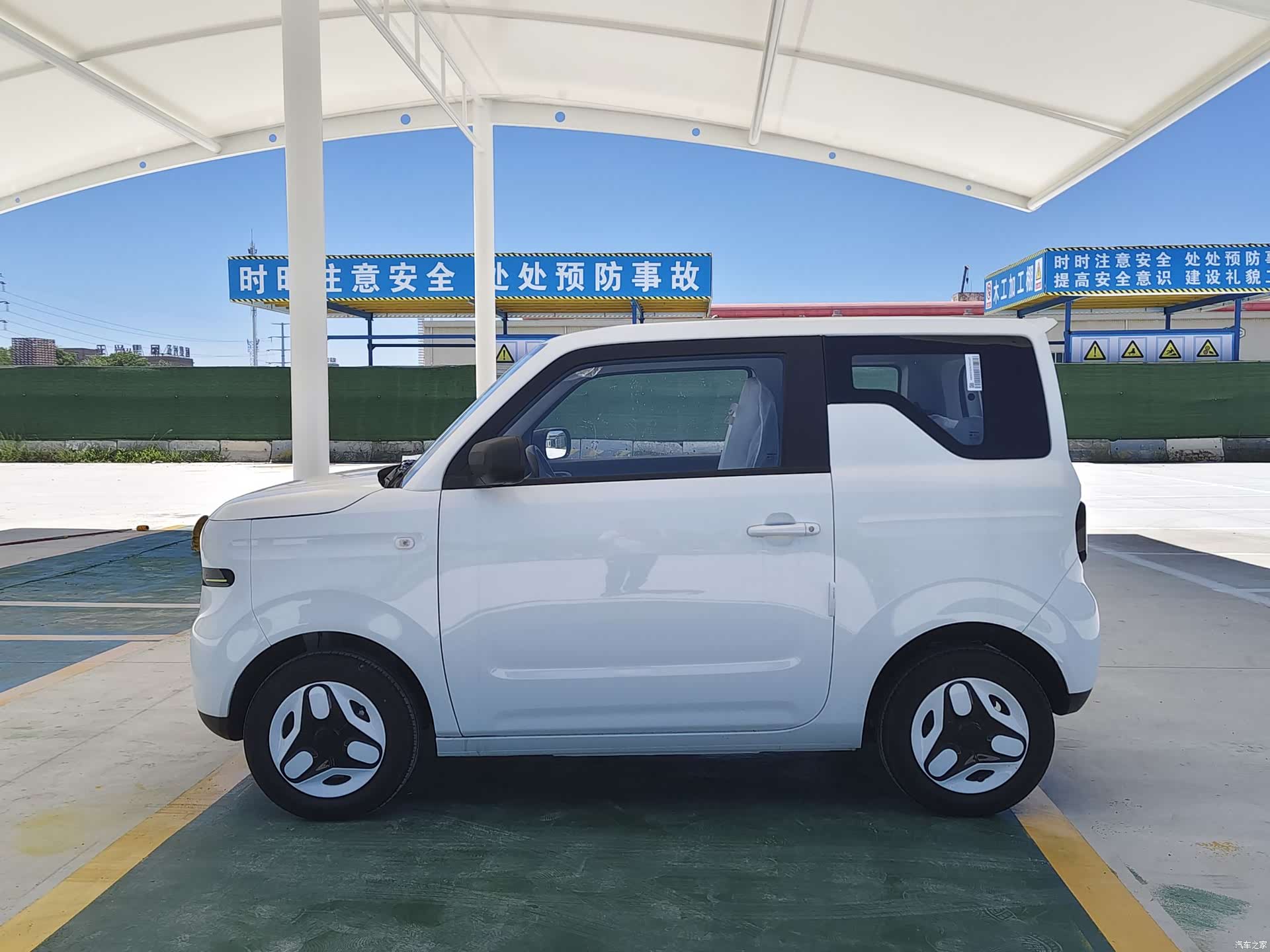 Geely Panda, 2025 8