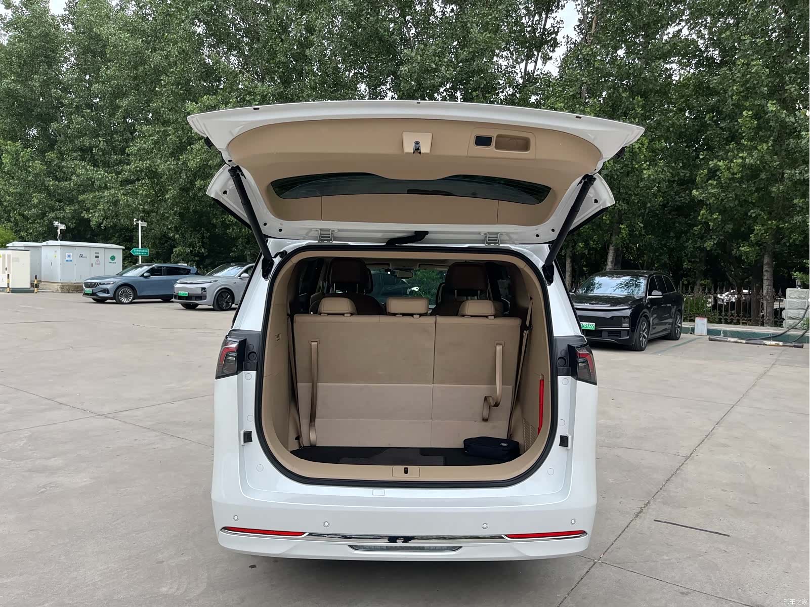 Buick GL8, 2025 29