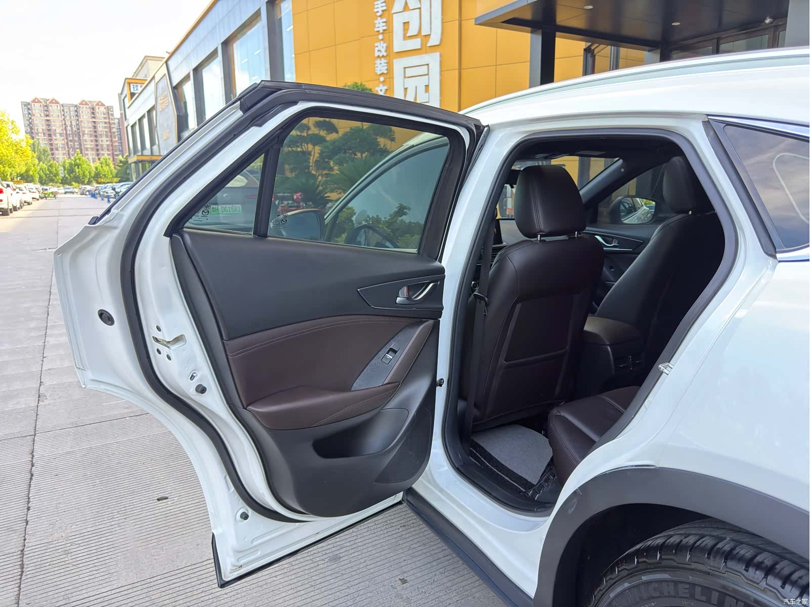 Mazda CX-4, 2021 18