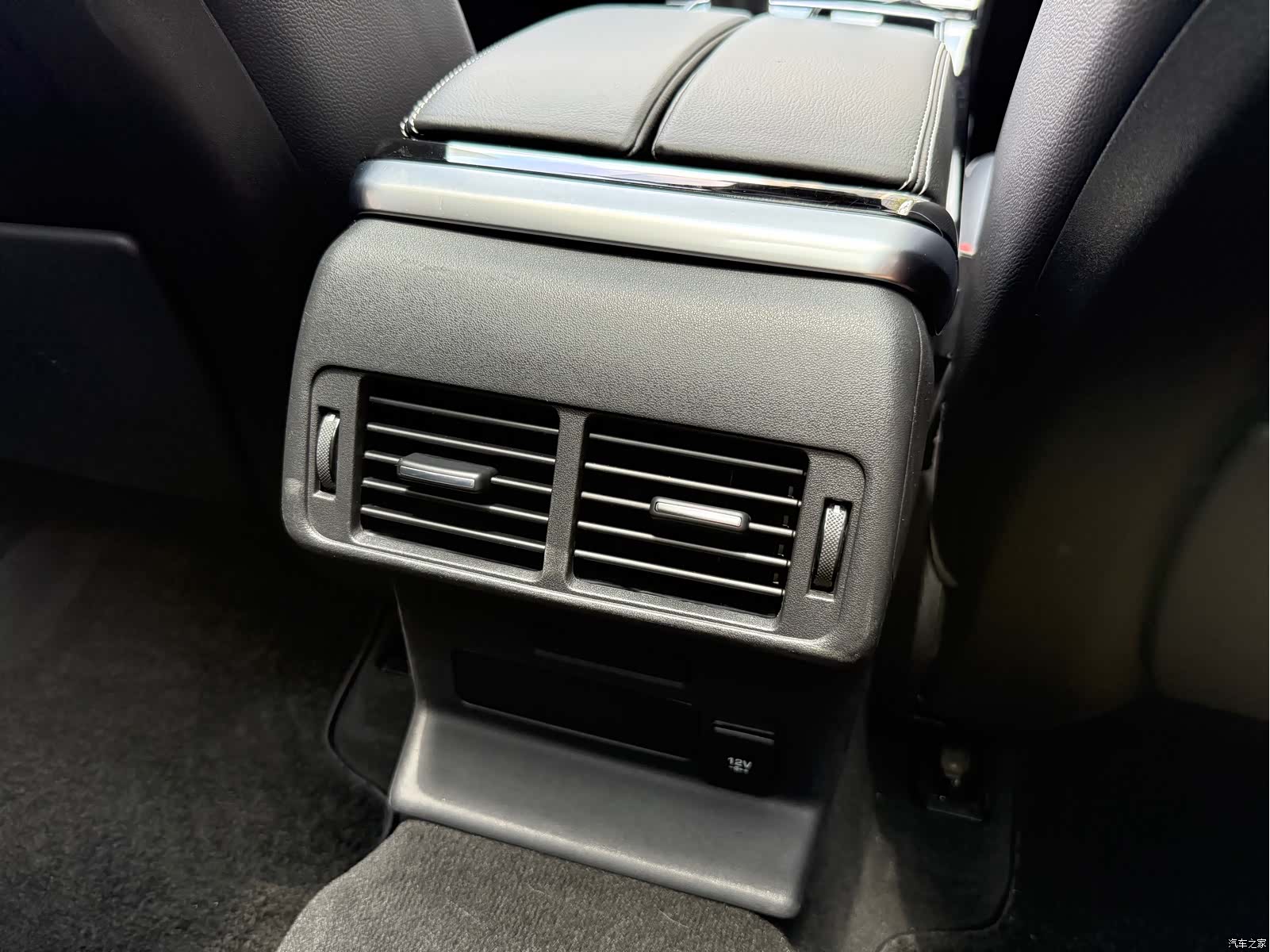 Land Rover Range Rover, 2019 16