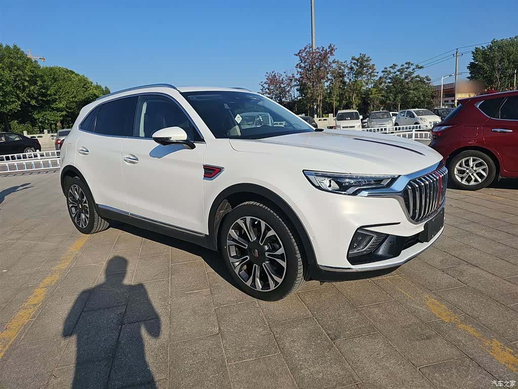 Hongqi HS5, 2020 12
